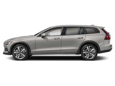 2024 Volvo V60 Cross Country Ultimate