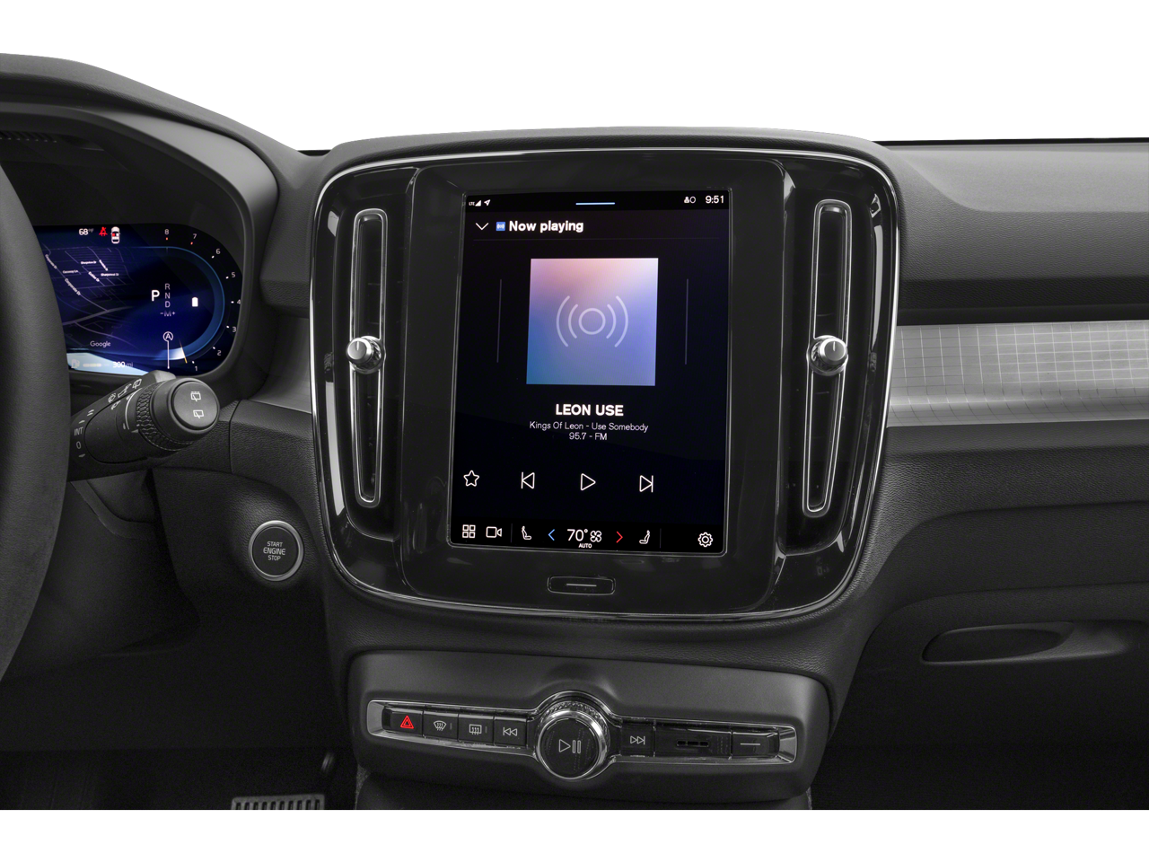 2025 Volvo XC40 Ultra Dark Theme