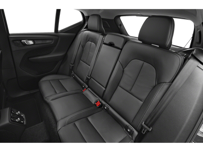 2026 Volvo XC40 Core