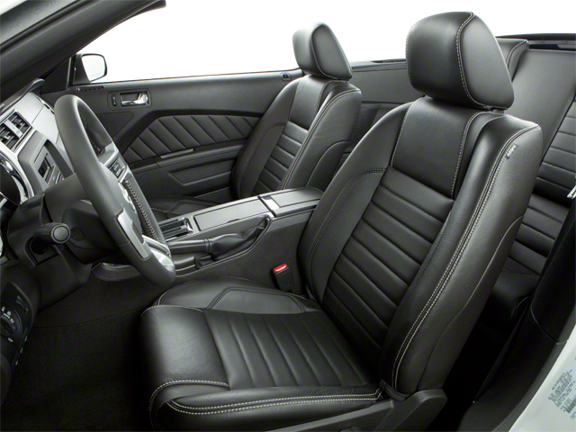 2011 Ford Mustang V6
