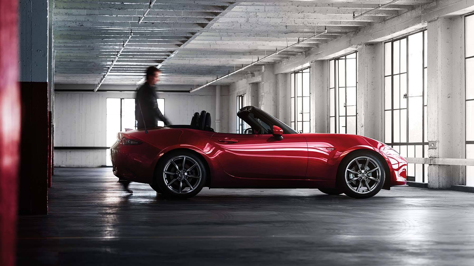 2023 MAZDA MX-5 Miata