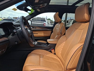 2023 Jeep Grand Cherokee Summit