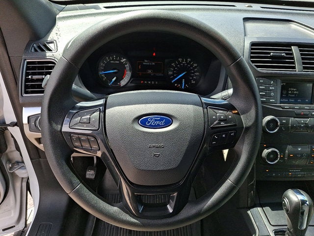 2018 Ford Explorer Base