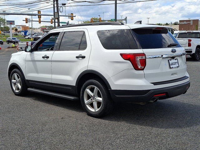 2018 Ford Explorer Base