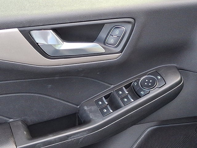 2021 Ford Escape SE Hybrid