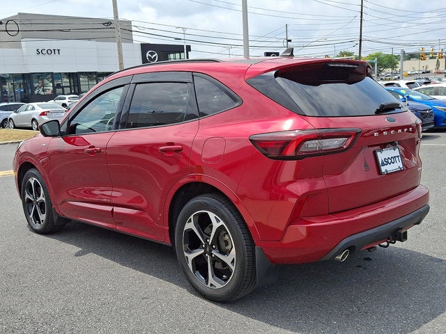 2023 Ford Escape ST-Line Select