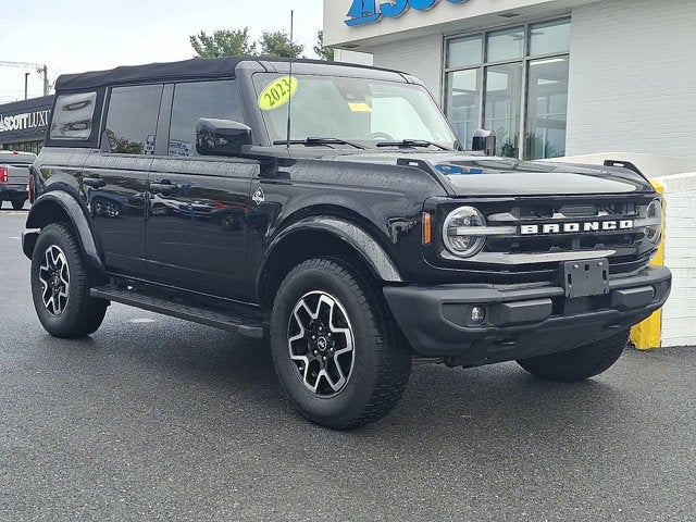 2023 Ford Bronco Outer Banks