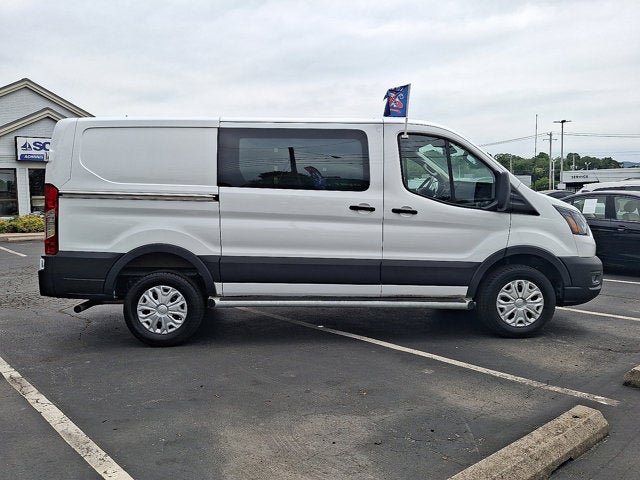 2025 Ford Transit Cargo Van Base