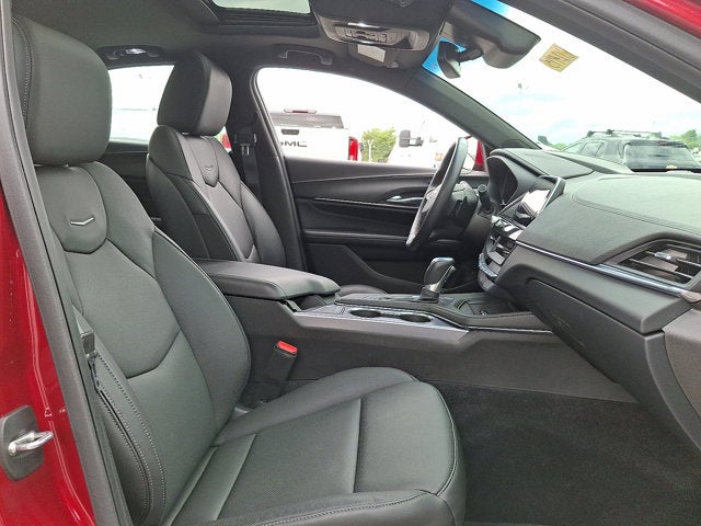 2023 Cadillac CT4 Premium Luxury