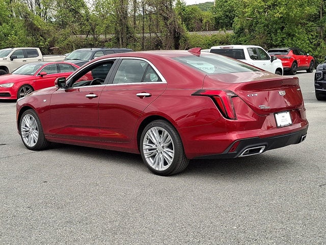 2023 Cadillac CT4 Premium Luxury