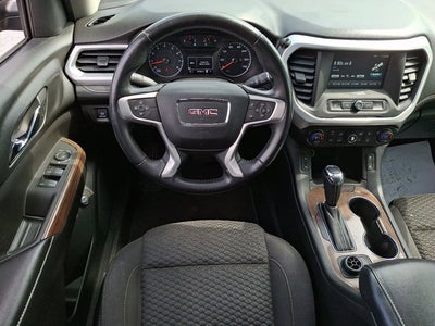 2017 GMC Acadia SLE