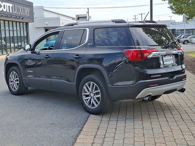 2017 GMC Acadia SLE