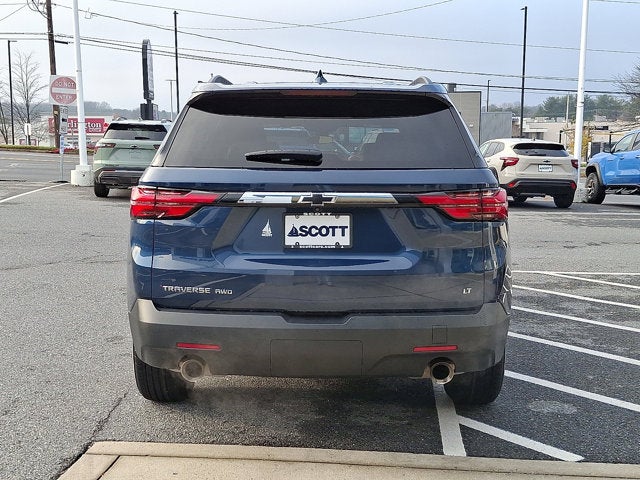 2023 Chevrolet Traverse LT Leather
