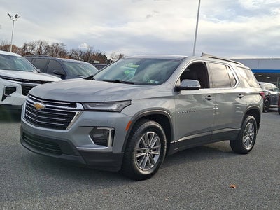 2023 Chevrolet Traverse LT Leather