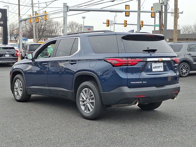 2023 Chevrolet Traverse LT Leather