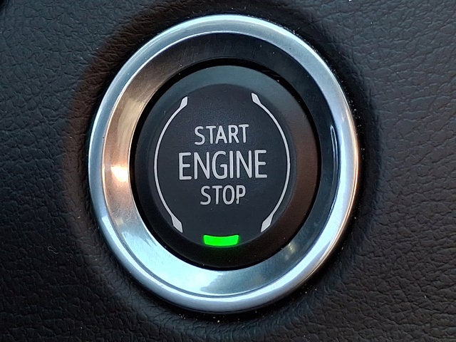 2023 Cadillac XT4 AWD Premium Luxury