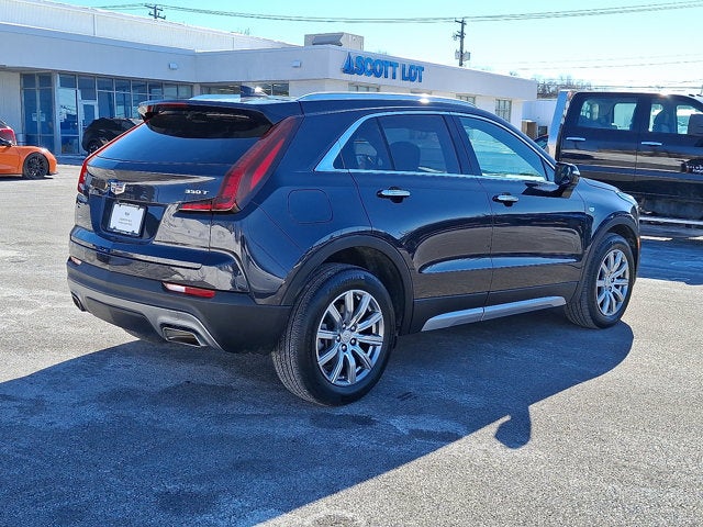 2023 Cadillac XT4 AWD Premium Luxury
