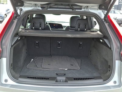 2025 Cadillac XT4 AWD Premium Luxury