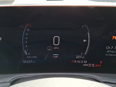 2025 Cadillac XT4 AWD Premium Luxury