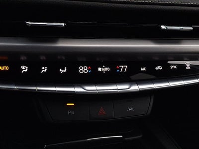 2025 Cadillac XT4 AWD Premium Luxury