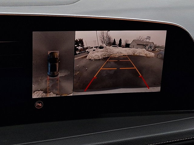 2025 Cadillac XT4 AWD Premium Luxury