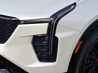 2025 Cadillac XT4 AWD Sport