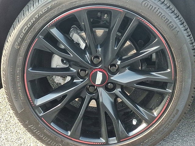 2025 Cadillac XT4 AWD Sport
