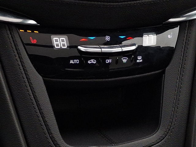 2022 Cadillac XT5 AWD Premium Luxury