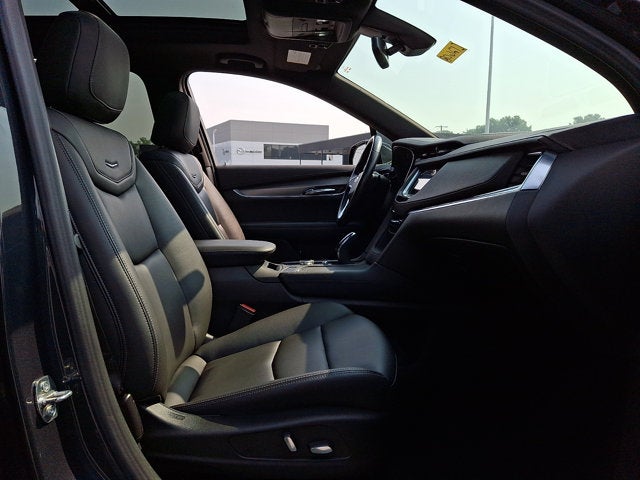 2023 Cadillac XT6 AWD Luxury