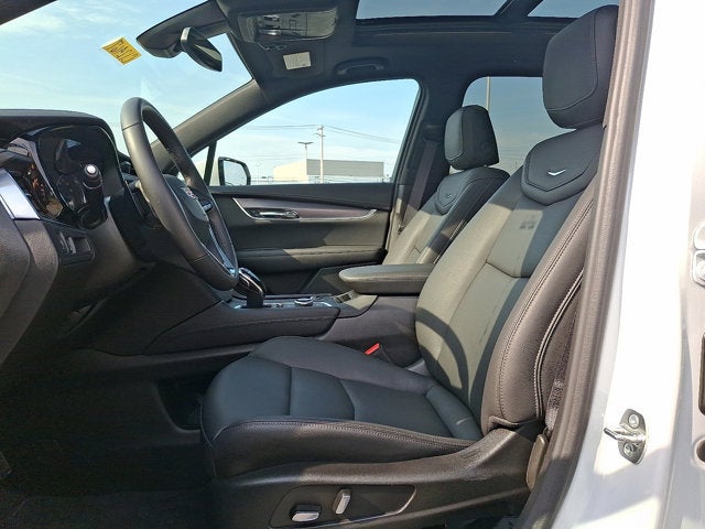 2025 Cadillac XT6 AWD Luxury