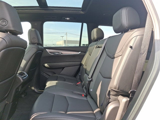 2025 Cadillac XT6 AWD Luxury