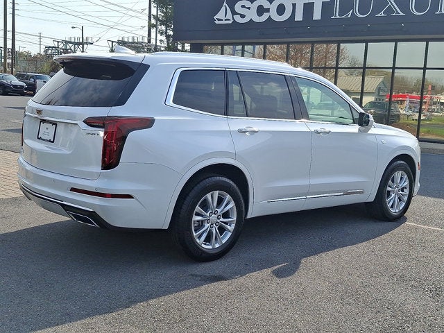 2025 Cadillac XT6 AWD Luxury
