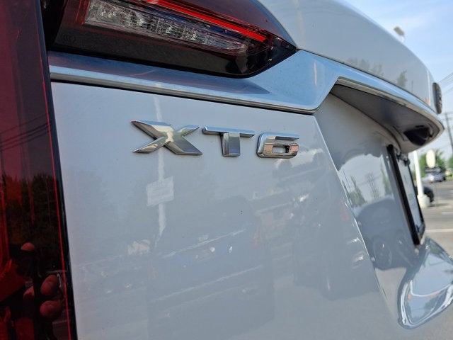 2024 Cadillac XT6 AWD Luxury