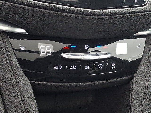 2024 Cadillac XT6 AWD Luxury