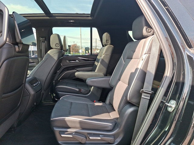 2023 Cadillac Escalade 4WD Sport