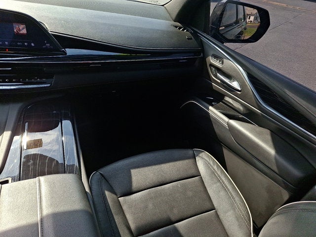 2023 Cadillac Escalade 4WD Sport