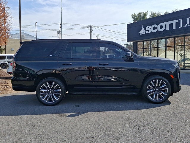 2023 Cadillac Escalade 4WD Sport