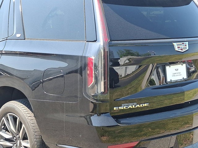 2023 Cadillac Escalade 4WD Sport