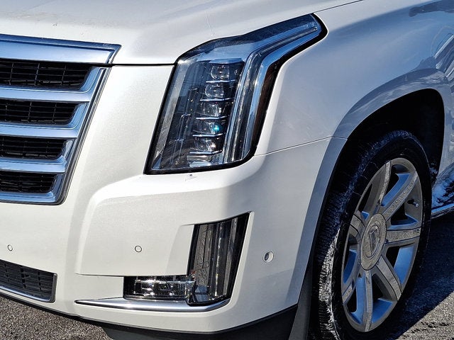 2020 Cadillac Escalade ESV Luxury