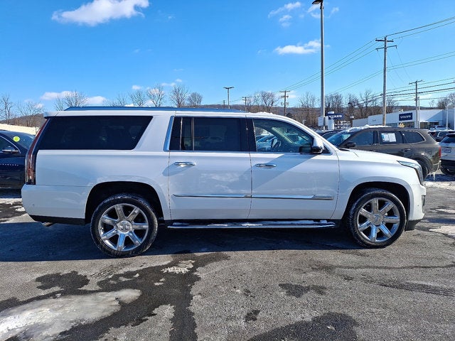 2020 Cadillac Escalade ESV Luxury