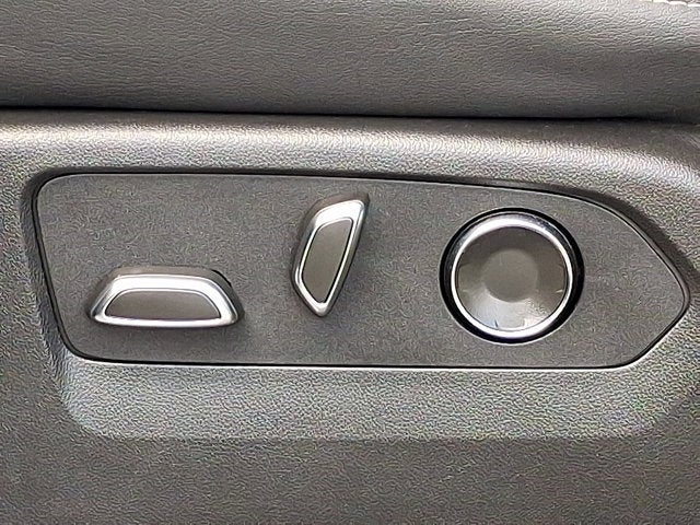 2024 Cadillac Escalade ESV 4WD Premium Luxury