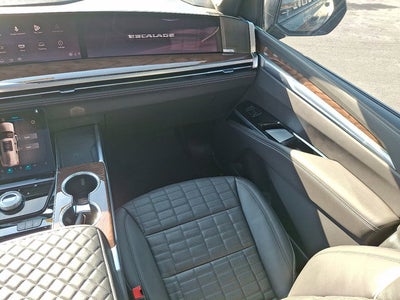 2025 Cadillac Escalade 4WD Sport Platinum