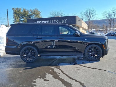 2025 Cadillac Escalade 4WD Sport Platinum