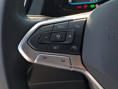 2024 Volkswagen Atlas Cross Sport 2.0T SEL Premium R-Line