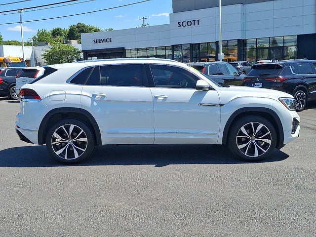 2024 Volkswagen Atlas Cross Sport 2.0T SEL Premium R-Line