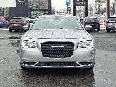 2015 Chrysler 300 Limited