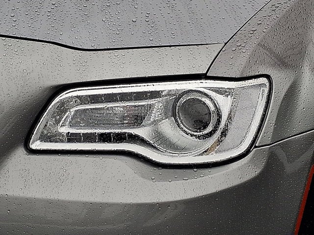 2015 Chrysler 300 Limited