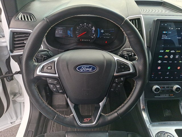 2022 Ford Edge ST