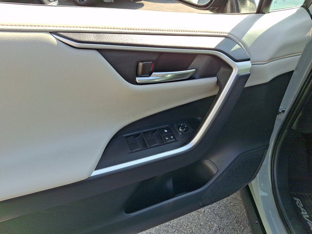 2019 Toyota RAV4 Adventure