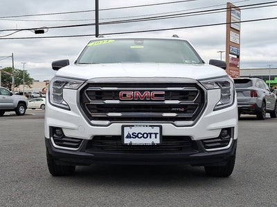 2024 GMC Terrain AT4